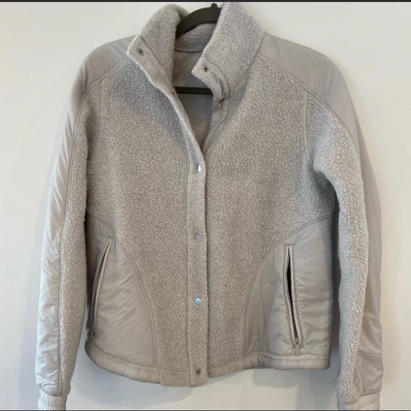 Lululemon Gray Sherpa Button Jacket - Picture 2 of 8